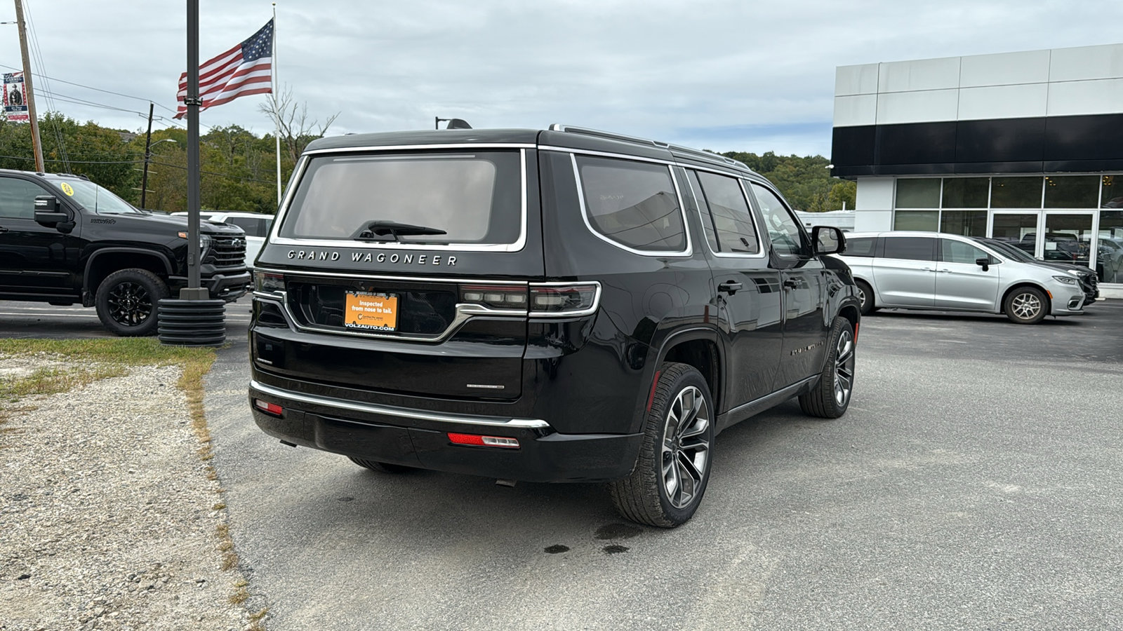 2022 Jeep Grand Wagoneer III photo 4