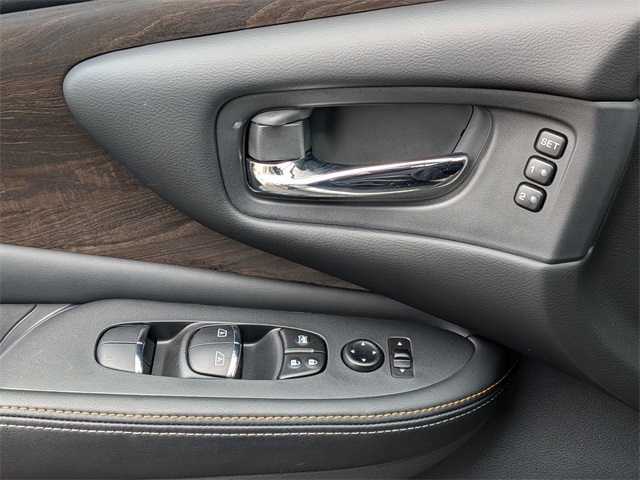 2024 Nissan Murano Platinum photo 10