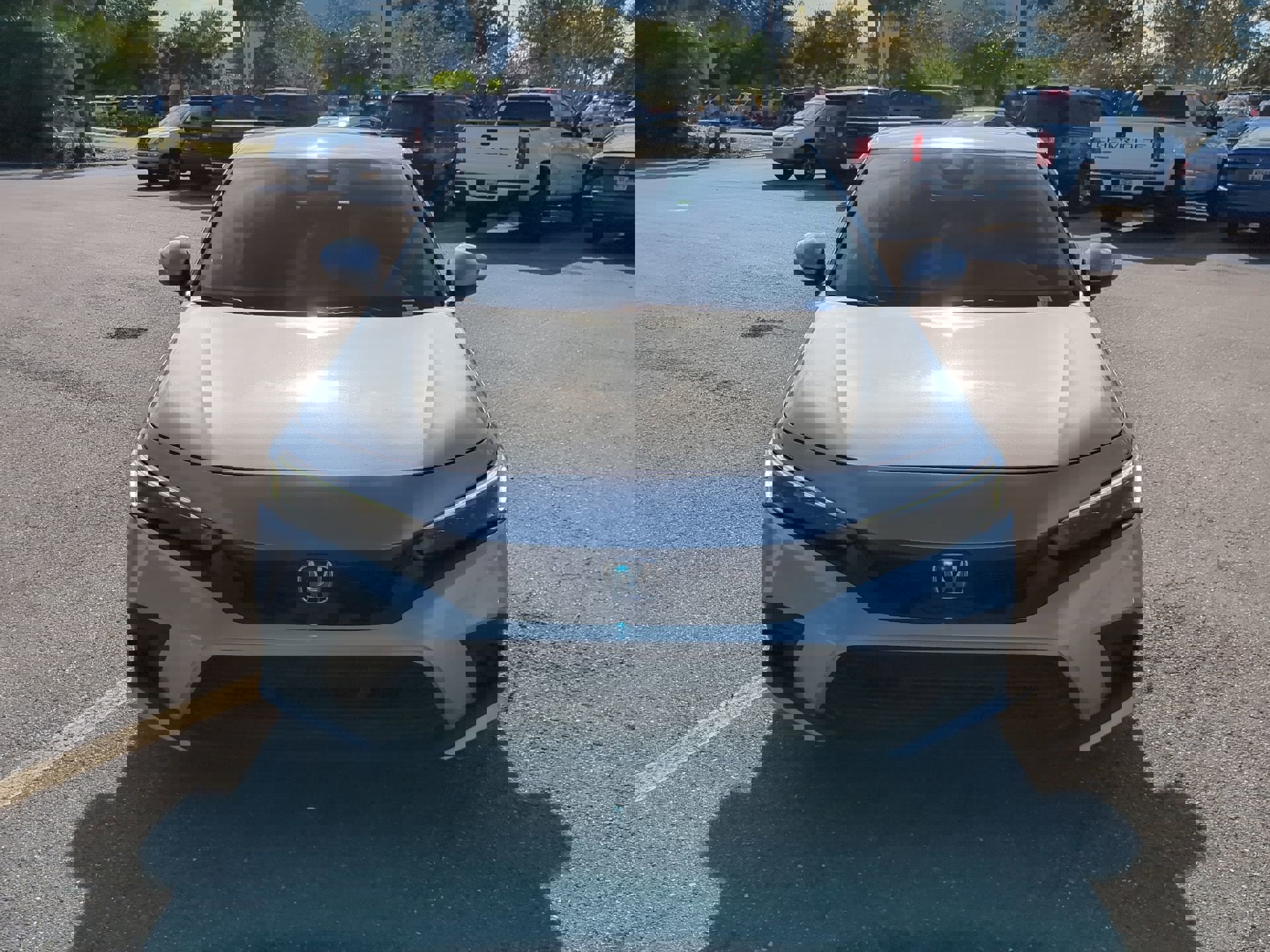 2024 Honda Civic Hatchback LX photo 2