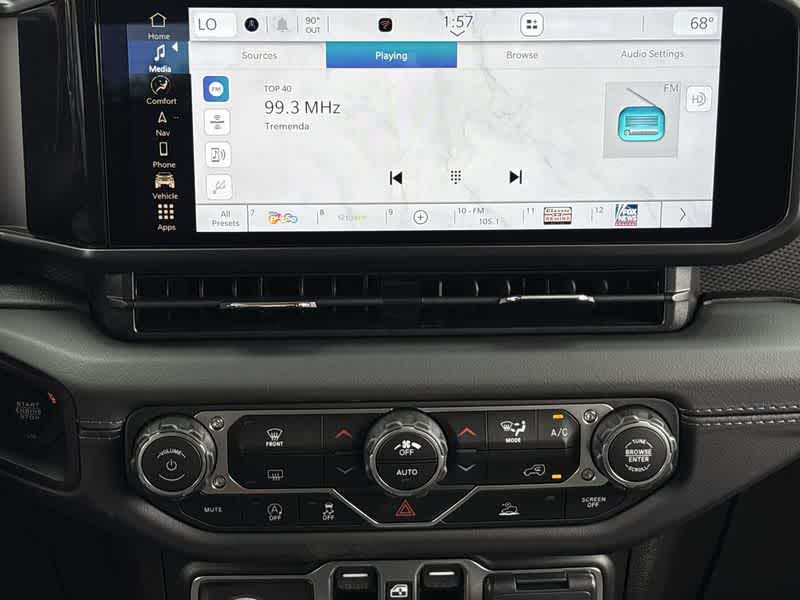 2025 Jeep Gladiator Mojave photo 19