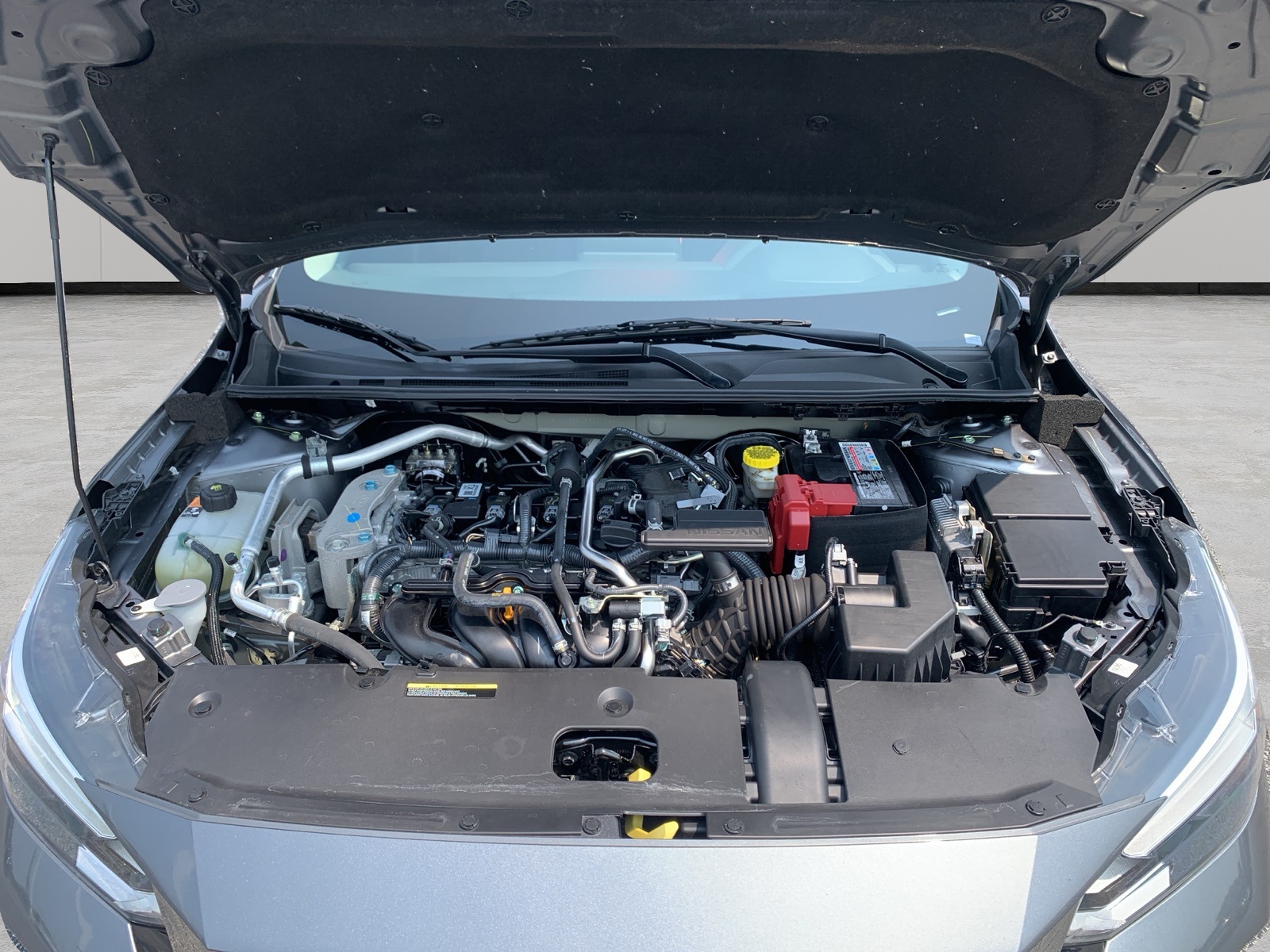 2023 Nissan Sentra SR photo 24