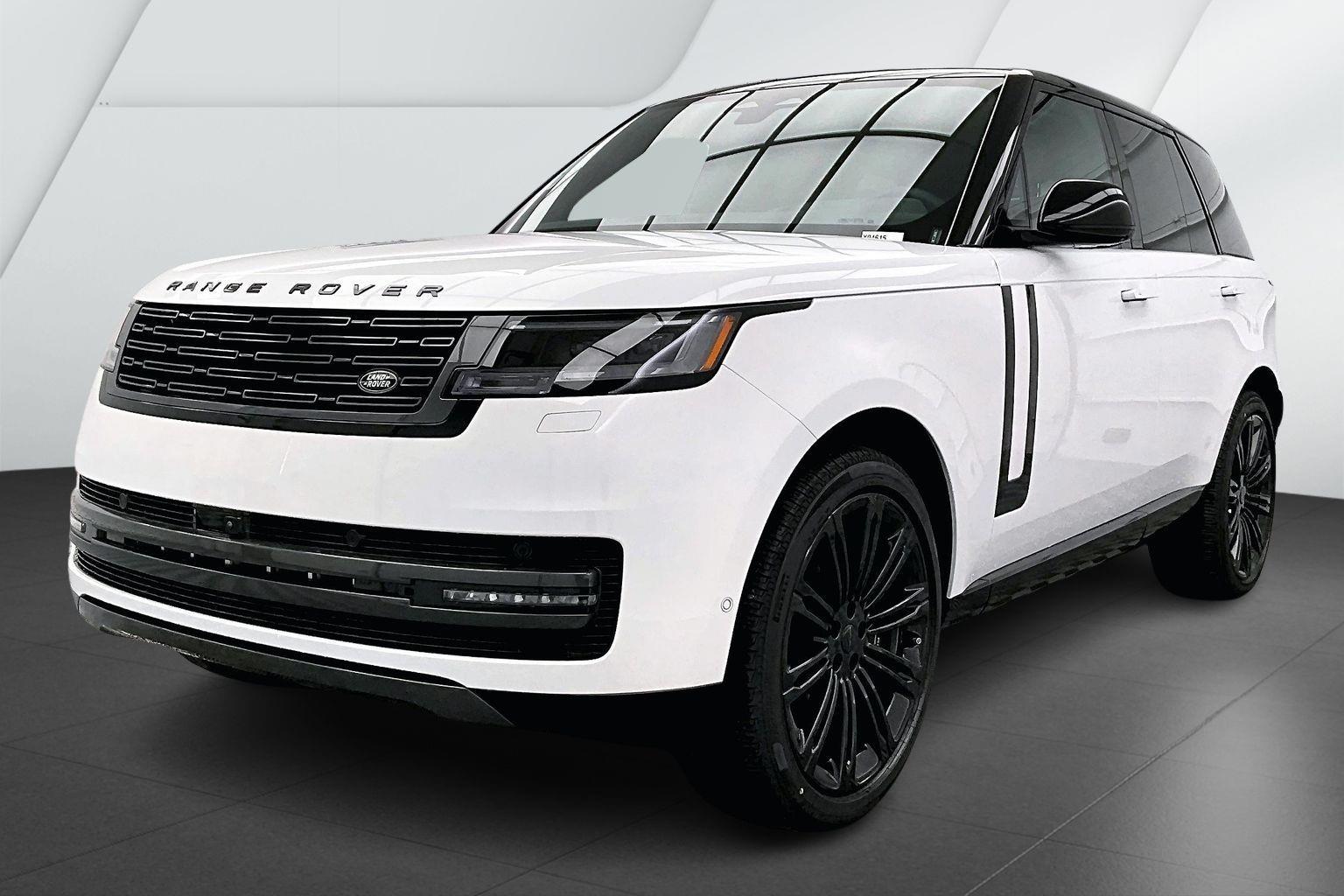 2026 Land Rover Range Rover SE's photo