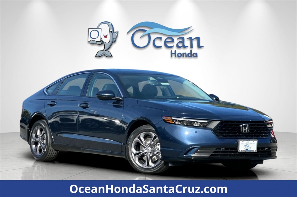 2025 Honda Accord Hybrid EX-L's photo