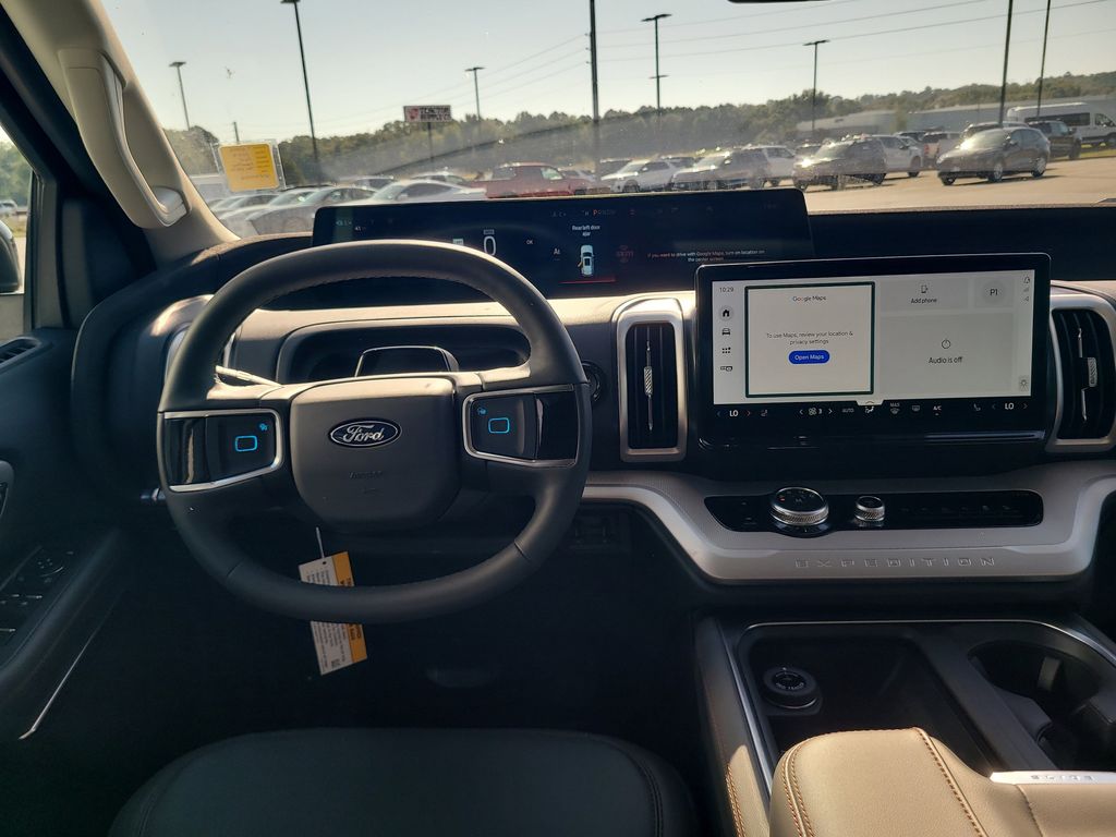 2025 Ford Expedition photo 25