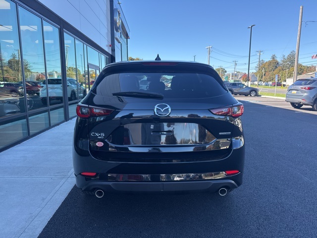 2024 Mazda CX-5 2.5 S Preferred photo 2