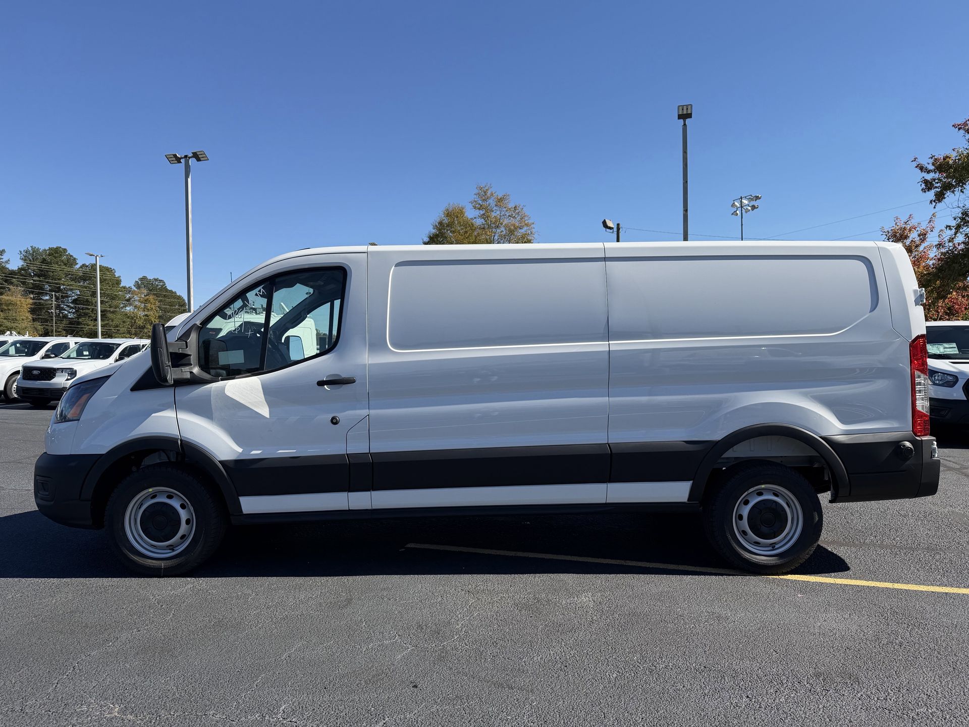 2026 Ford Transit photo 4