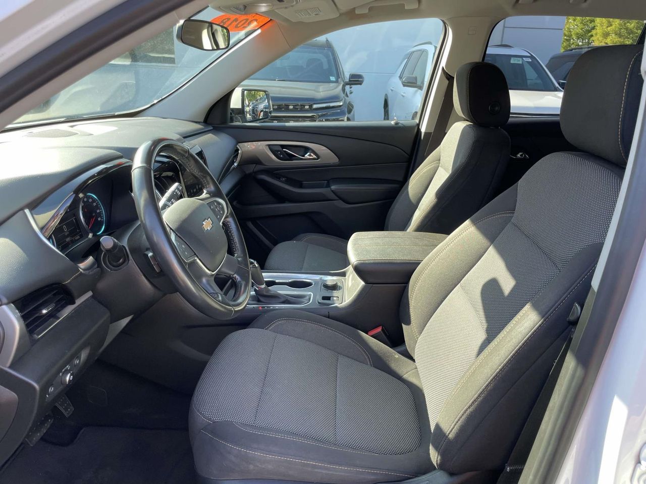 2018 Chevrolet Traverse 1LT photo 11