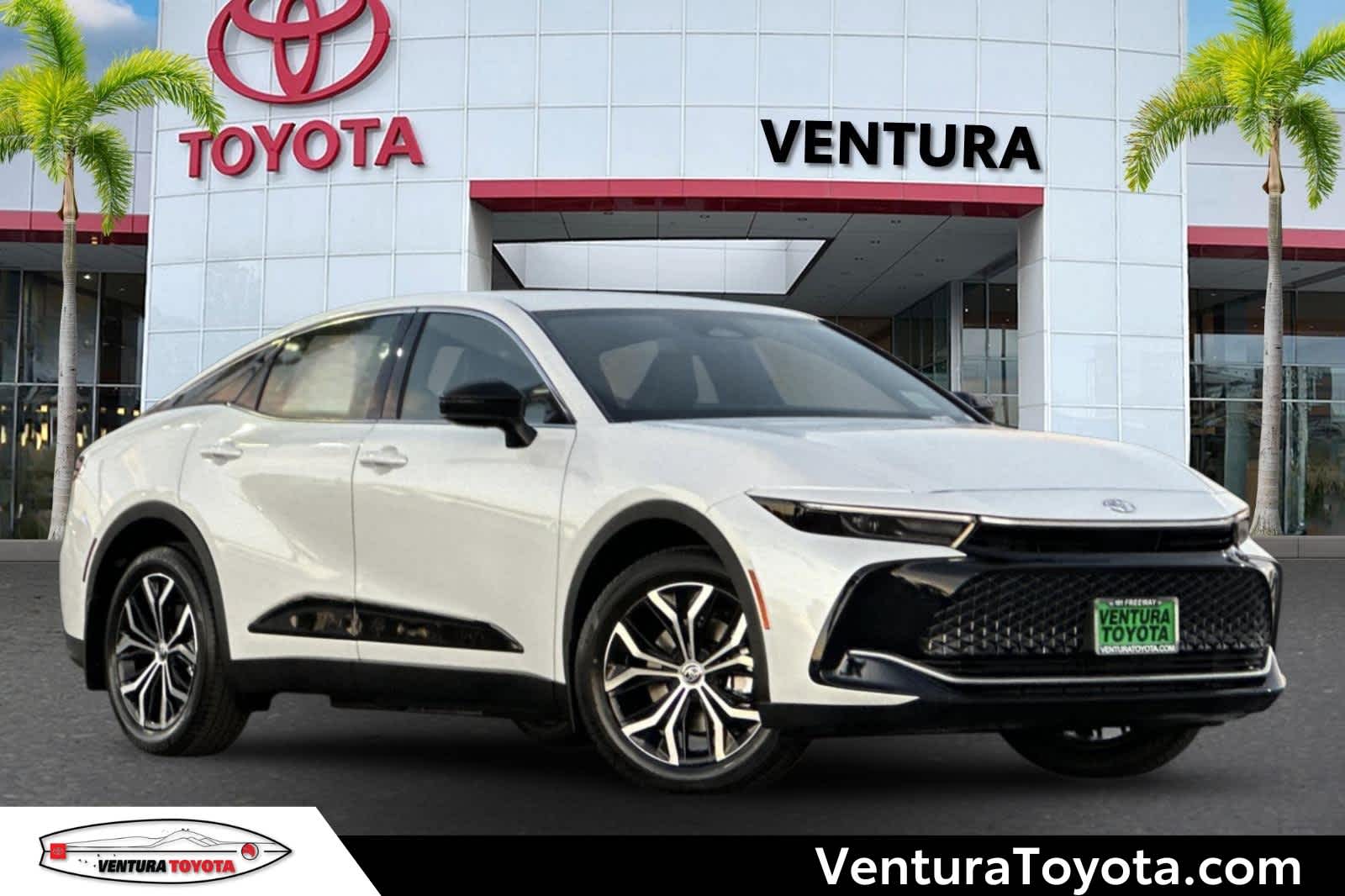 2026 Toyota Crown XLE's photo