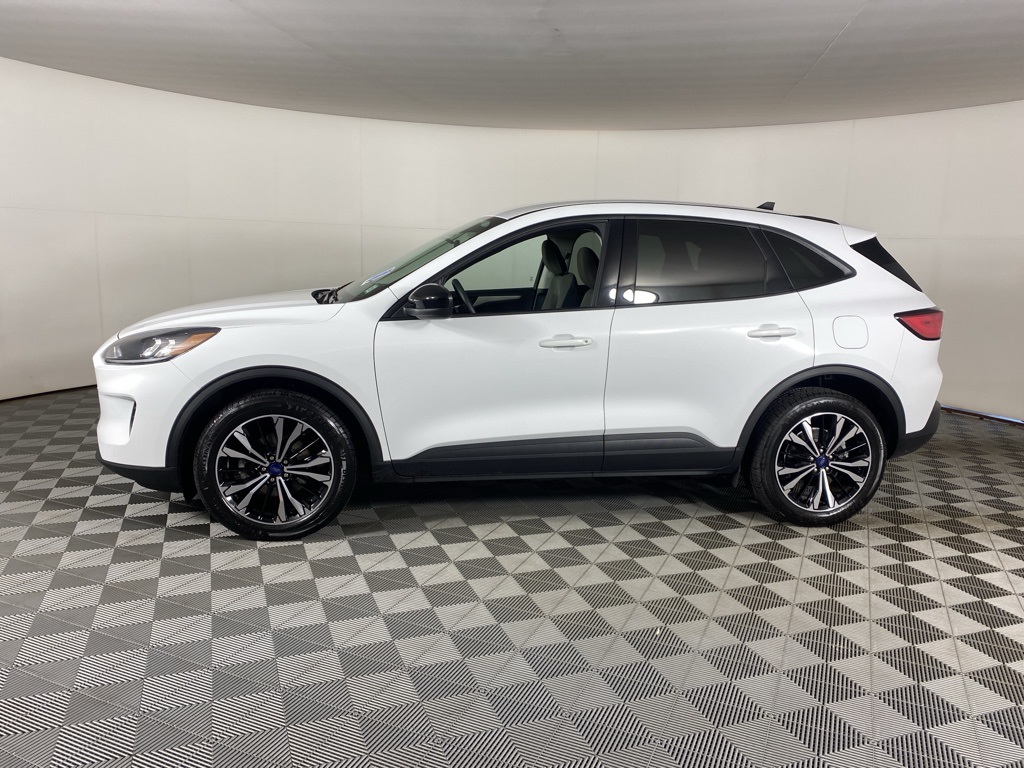2022 Ford Escape SE photo 10
