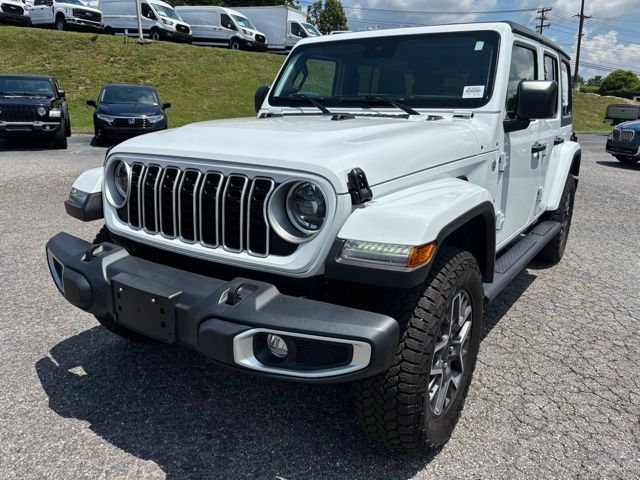 2024 Jeep Wrangler Sahara photo 3