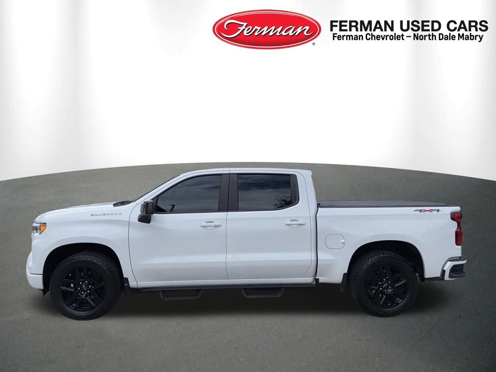 2023 Chevrolet Silverado 1500 RST photo 3