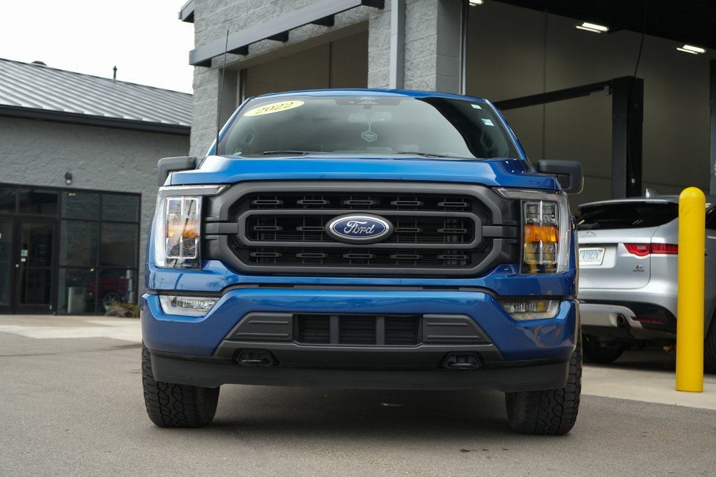2022 Ford F-150 XLT photo 2