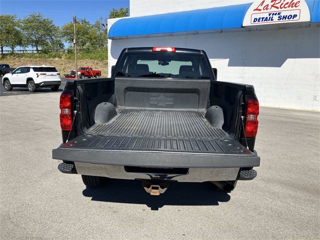 2015 Chevrolet Silverado 2500HD LT photo 6