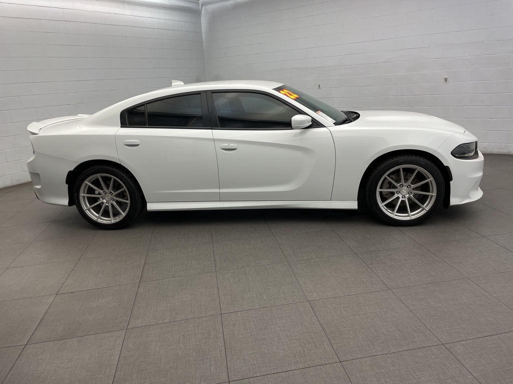 2022 Dodge Charger R/T photo 3