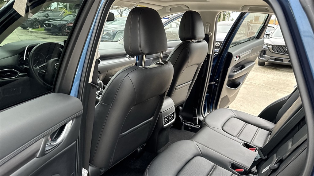 2023 Mazda CX-5 2.5 S Preferred photo 33