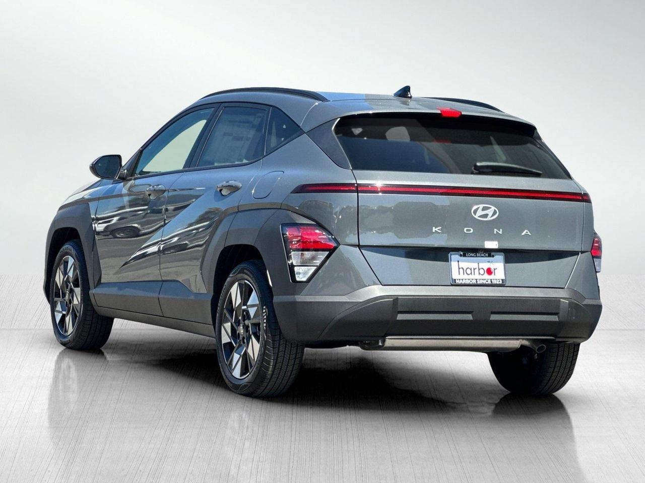 2025 Hyundai Kona SEL photo 6