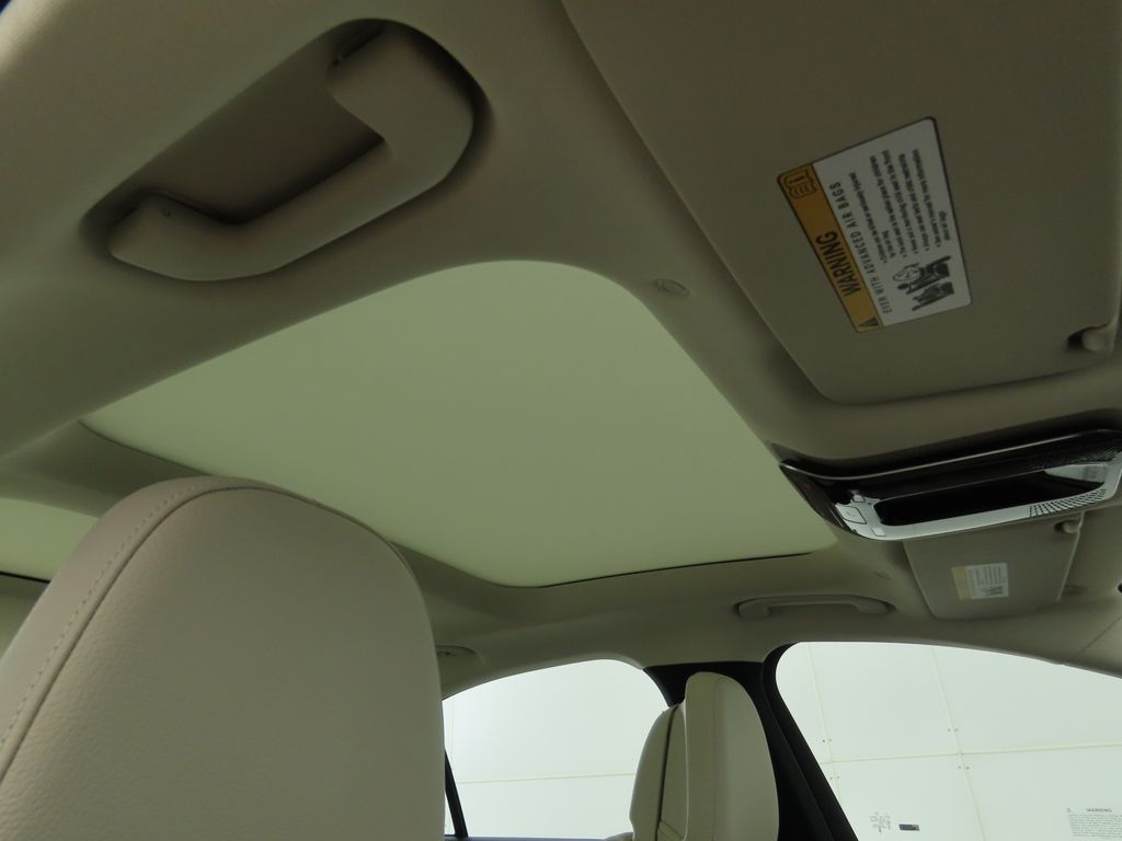 2026 Mercedes Benz E 4MATIC Sedan photo 16