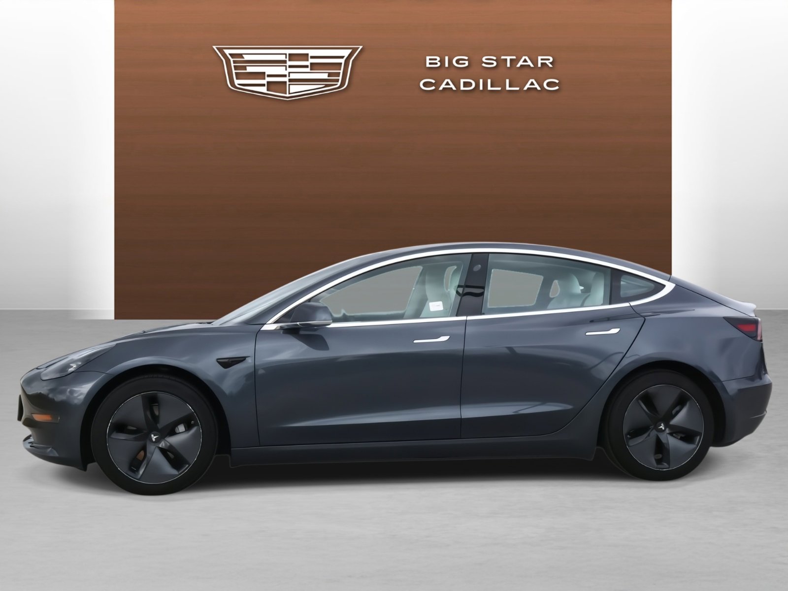 Used 2018 Tesla Model 3 Long Range Dual Motor with VIN 5YJ3E1EBXJF085592 for sale in Friendswood, TX