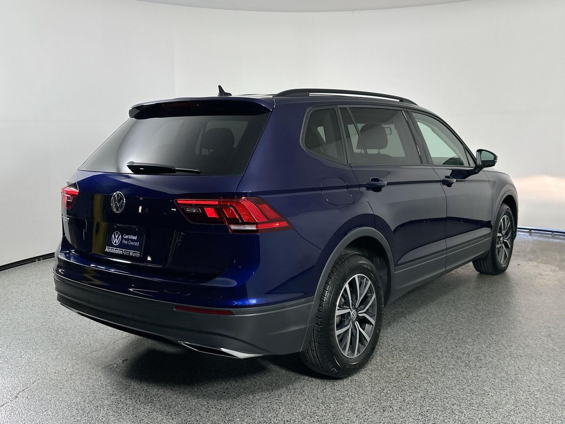 2021 Volkswagen Tiguan S photo 4