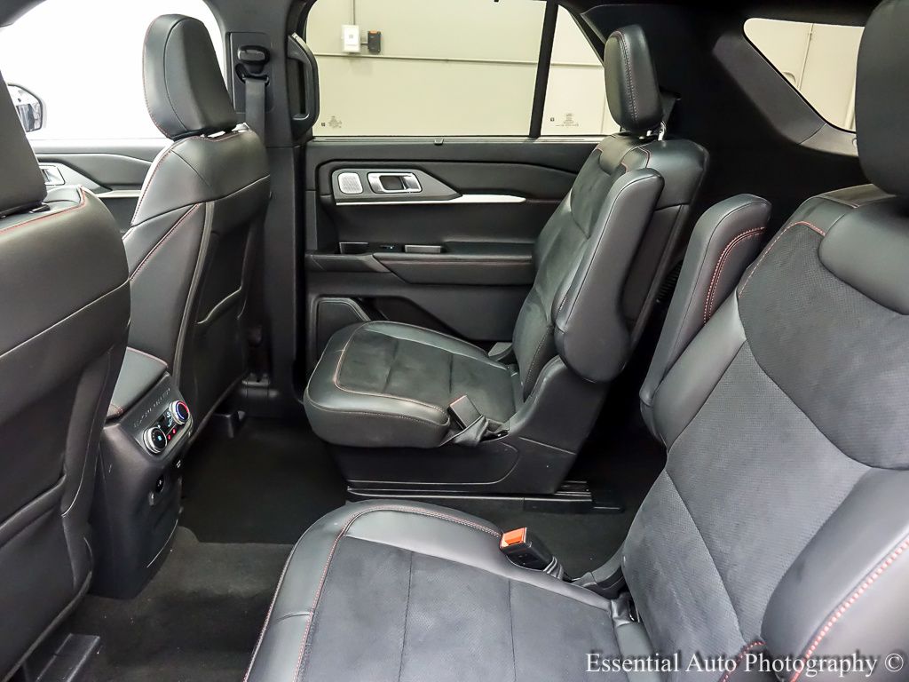 2025 FORD EXPLORER - Image 13