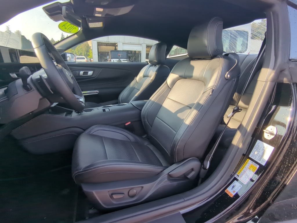 2024 Ford Mustang GT Premium photo 8