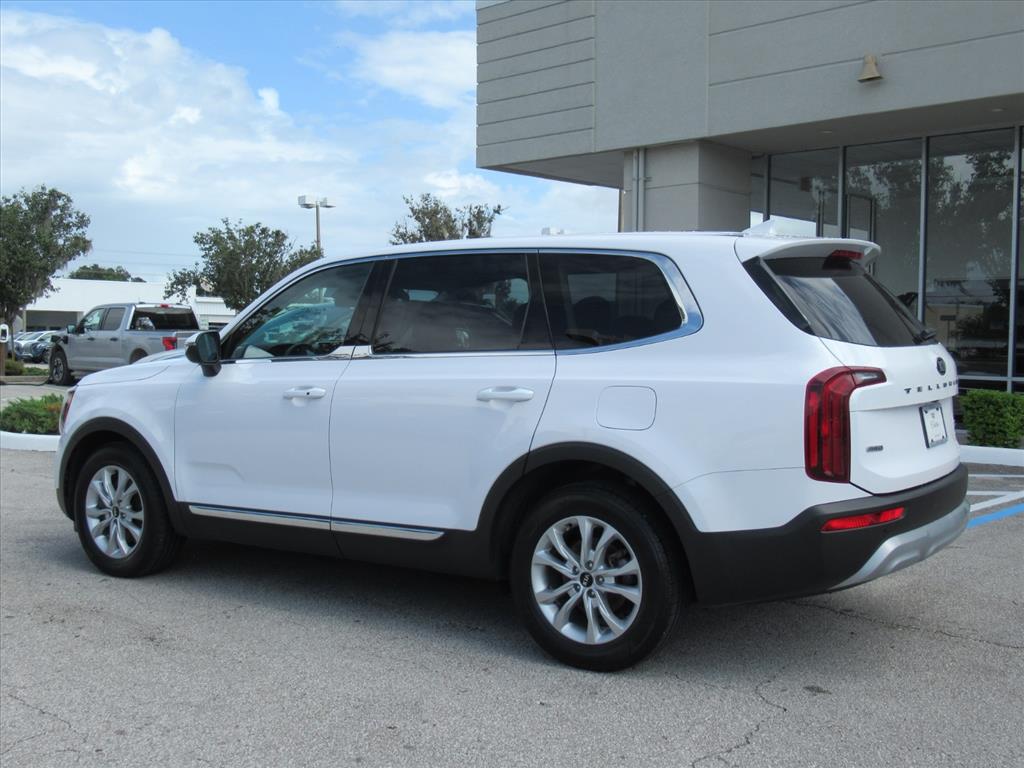 2021 Kia Telluride LX photo 4