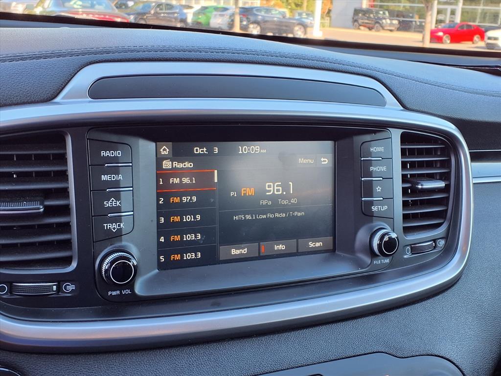2020 Kia Sorento S V6 photo 7