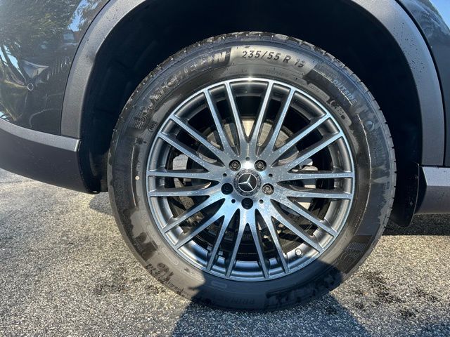 2026 Mercedes Benz GLC 300 4MATIC photo 10