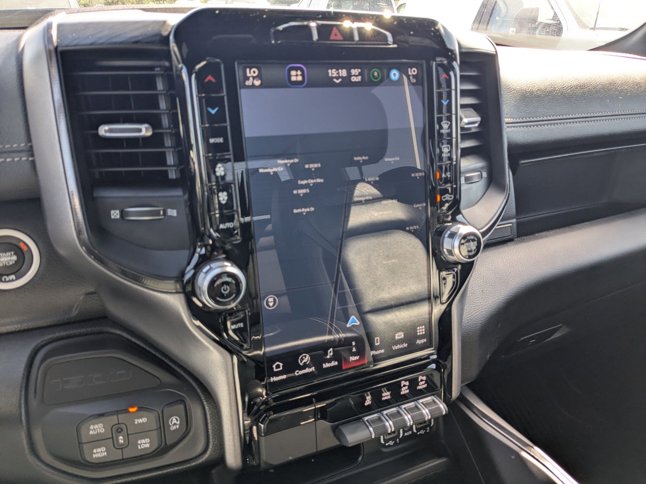 2023 Ram 1500 Sport photo 22