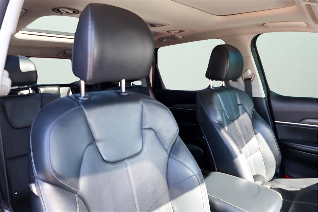 2022 Kia Telluride SX photo 19