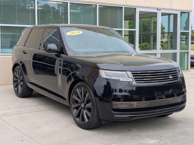 2024 Land Rover Range Rover SV photo 3