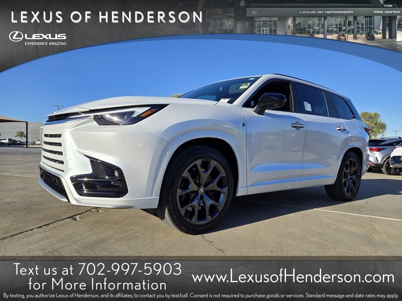 2026 Lexus TX Hybrid's photo