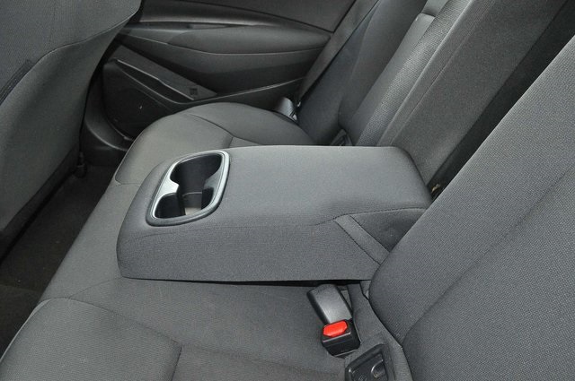 2023 Toyota Corolla LE photo 17