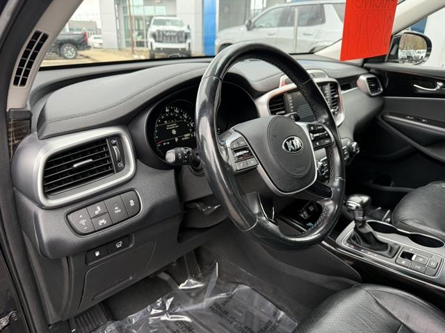 Used 2019 Kia Sorento EX with VIN 5XYPHDA57KG456891 for sale in Madison, OH