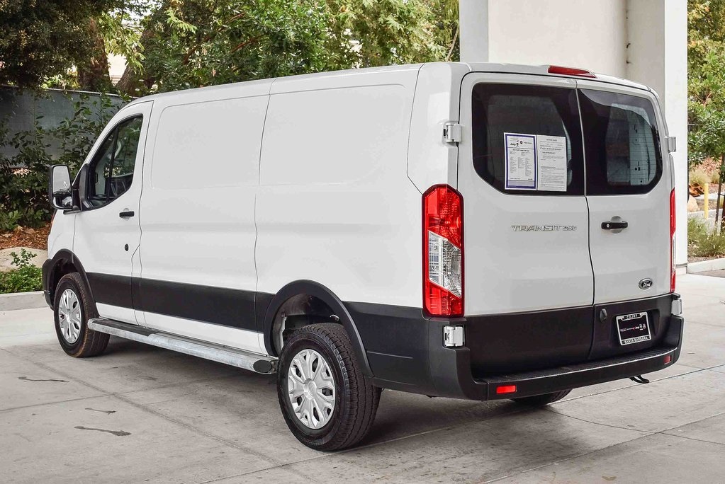 2023 Ford Transit photo 4