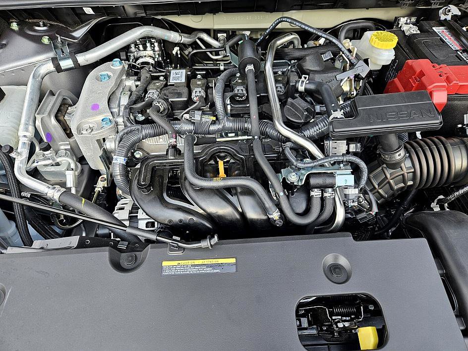 2025 Nissan Sentra SV photo 16
