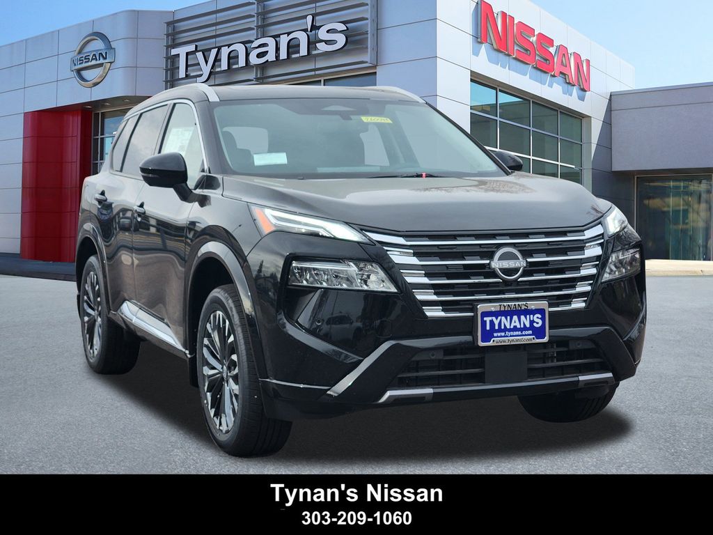 2026 Nissan Rogue Platinum's photo