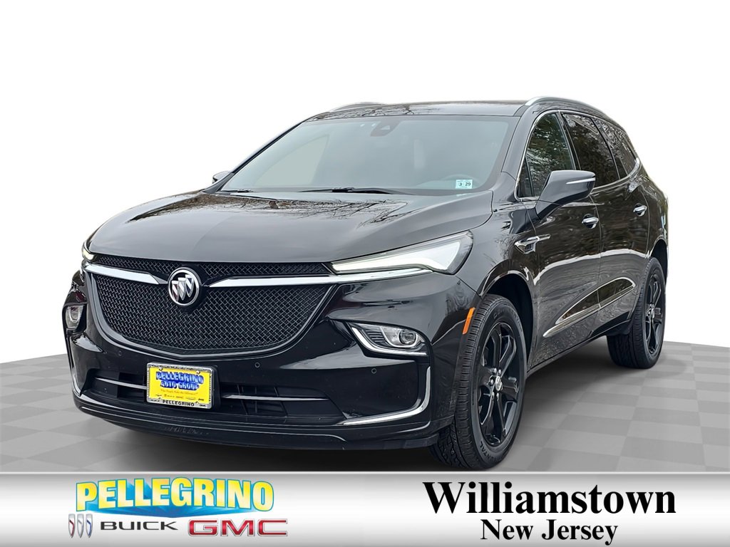 2024 Buick Enclave Essence's photo