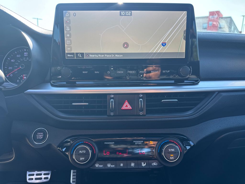 2024 Kia Forte GT-Line photo 28