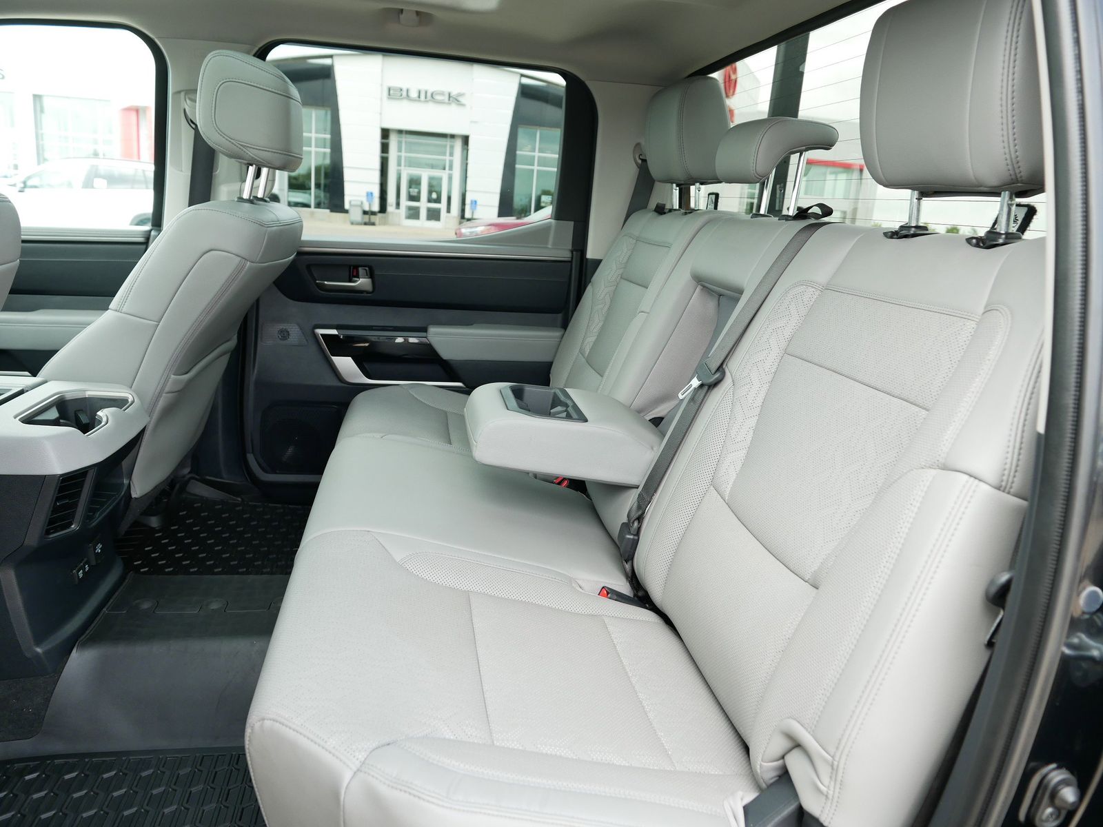 2023 Toyota Tundra Limited photo 14