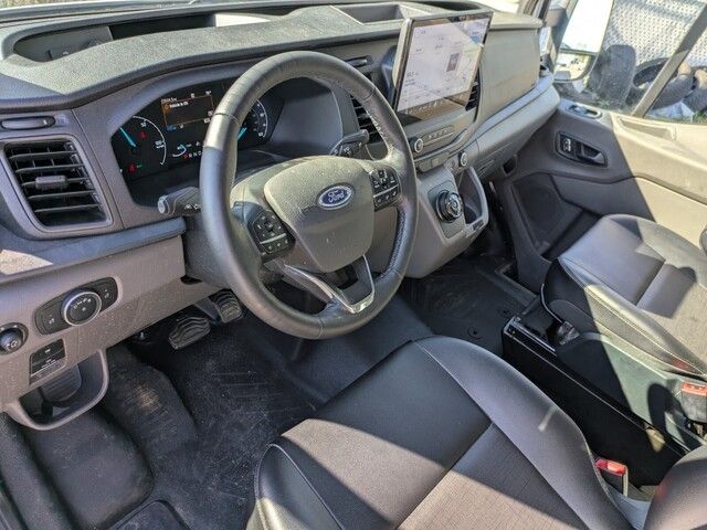 2023 Ford Transit photo 11