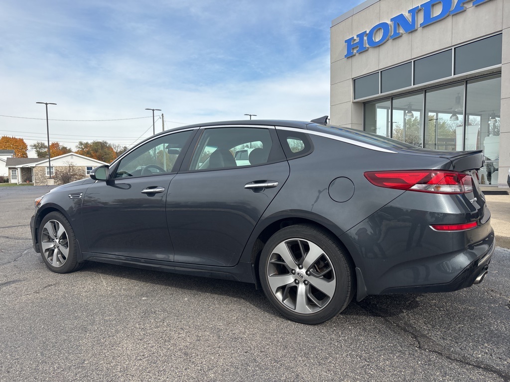 2020 Kia Optima S photo 2