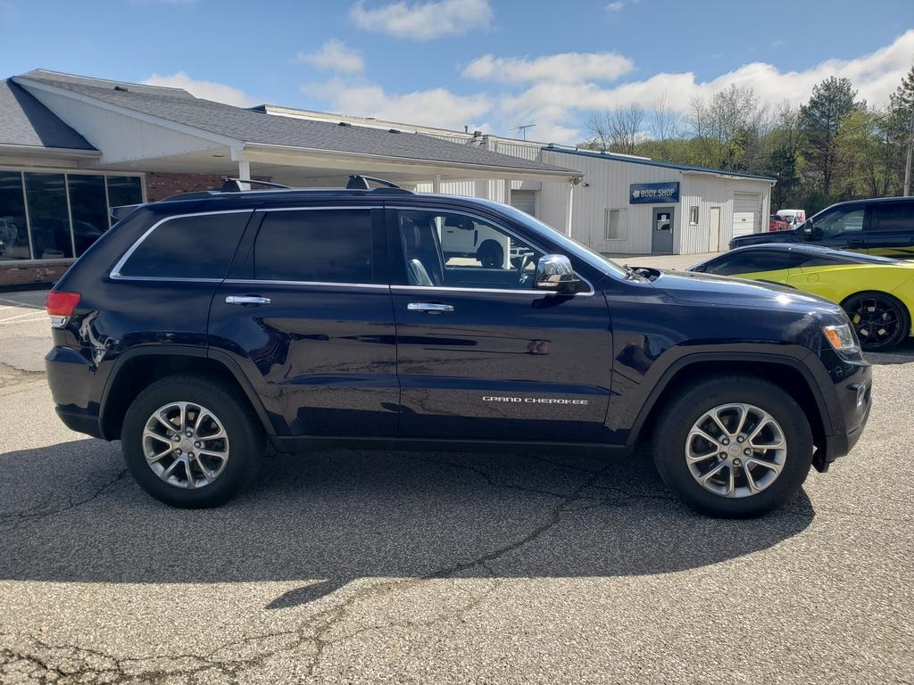 Used 2015 Jeep Grand Cherokee Limited with VIN 1C4RJFBG7FC875861 for sale in Edinboro, PA