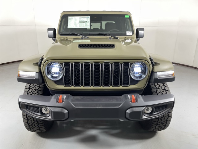2025 Jeep Gladiator Mojave photo 3