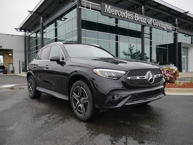 2026 Mercedes-Benz GLC Base's photo