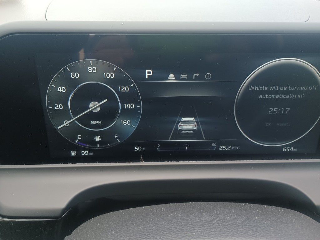 2024 Kia Seltos X-Line photo 12