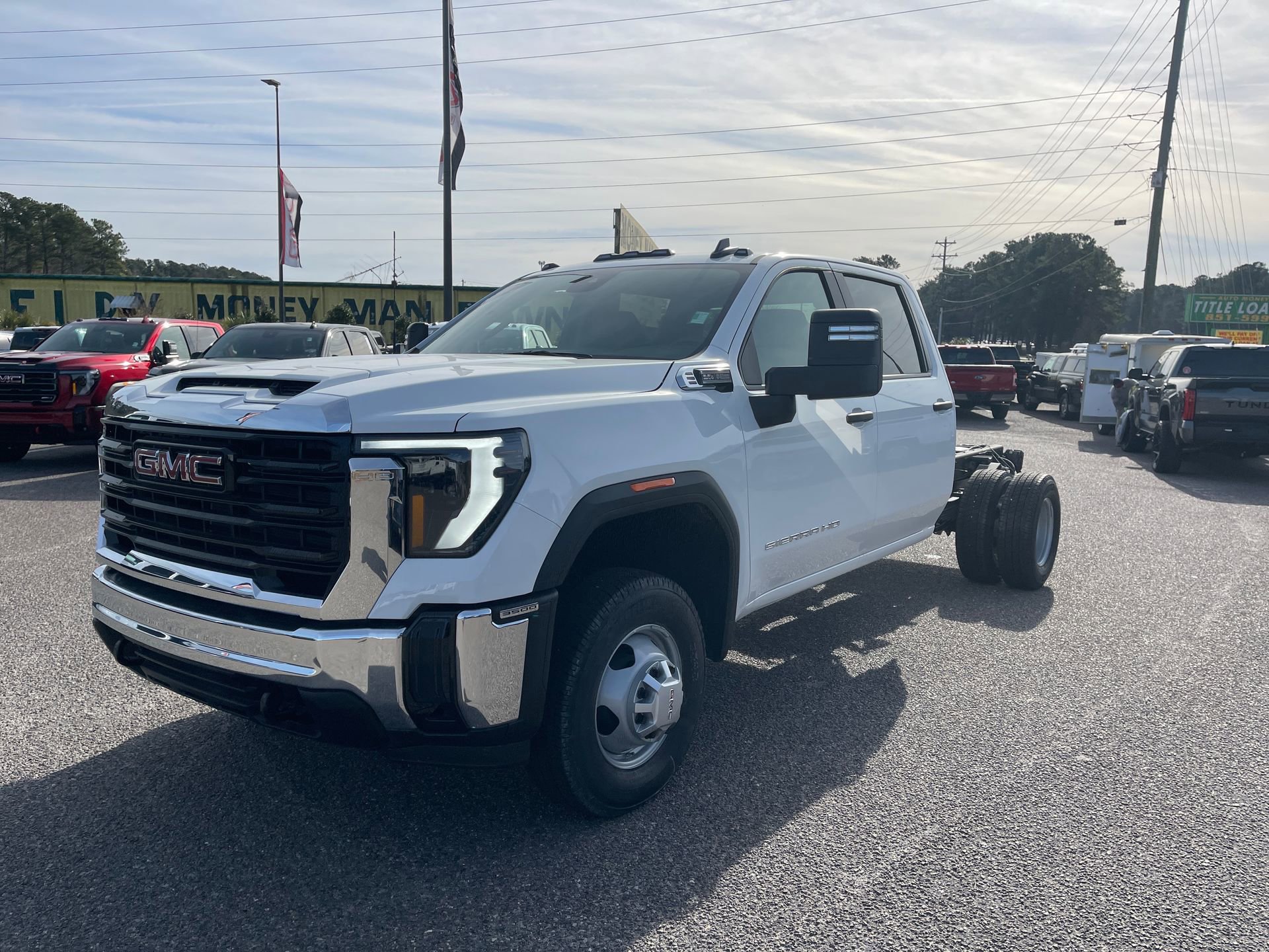 2026 GMC Sierra 3500 Chassis Cab Pro
