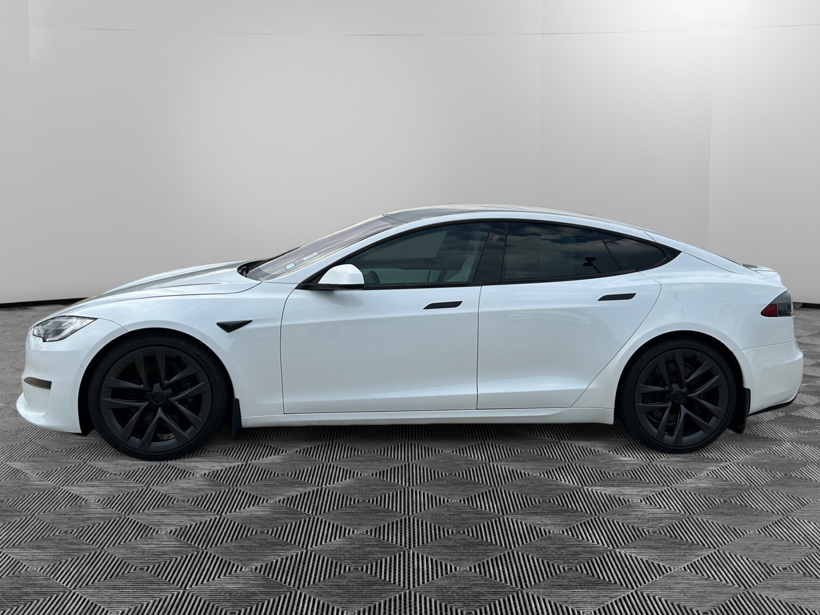Certified 2021 Tesla Model S Long Range Plus with VIN 5YJSA1E58MF450759 for sale in Omaha, NE