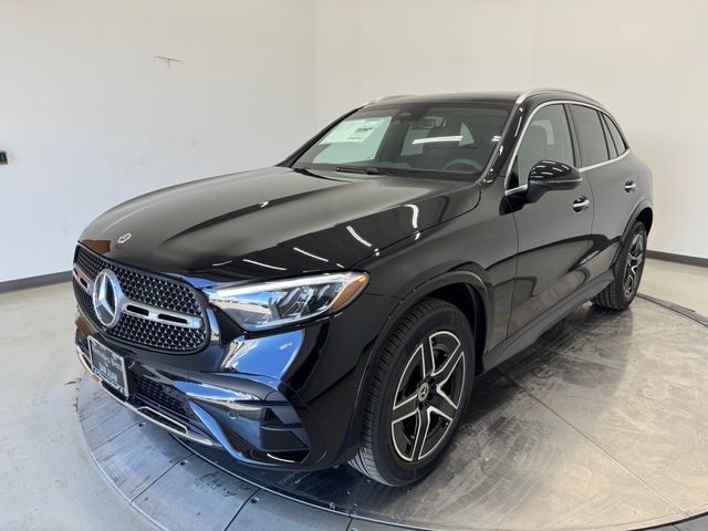 2026 Mercedes Benz GLC 300 photo 24