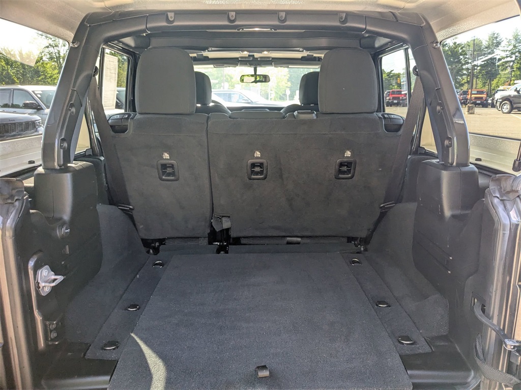2022 Jeep Wrangler Unlimited Sport S photo 19